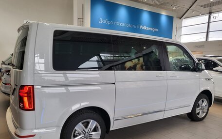 Volkswagen Multivan T6 рестайлинг, 2022 год, 13 990 000 рублей, 5 фотография