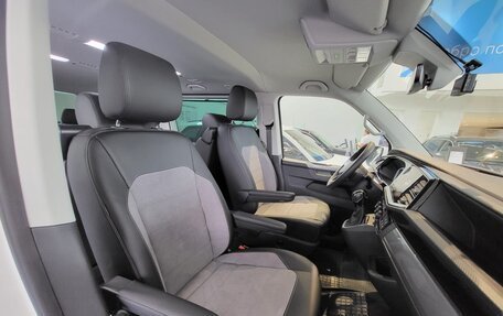 Volkswagen Multivan T6 рестайлинг, 2022 год, 13 990 000 рублей, 16 фотография