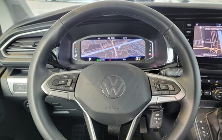 Volkswagen Multivan T6 рестайлинг, 2022 год, 13 990 000 рублей, 20 фотография