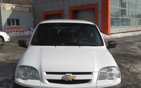 Chevrolet Niva I рестайлинг, 2016 год, 580 000 рублей, 6 фотография
