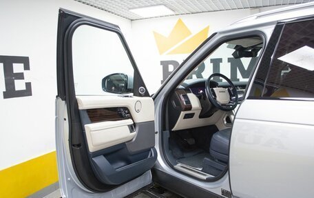 Land Rover Range Rover IV рестайлинг, 2018 год, 5 999 000 рублей, 7 фотография