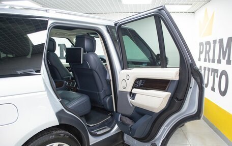 Land Rover Range Rover IV рестайлинг, 2018 год, 5 999 000 рублей, 25 фотография