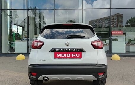 Renault Kaptur I рестайлинг, 2018 год, 1 370 000 рублей, 7 фотография