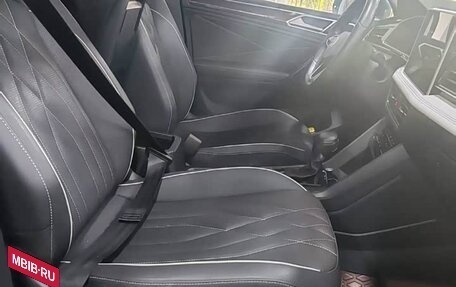 Volkswagen Tiguan II, 2023 год, 2 310 000 рублей, 9 фотография