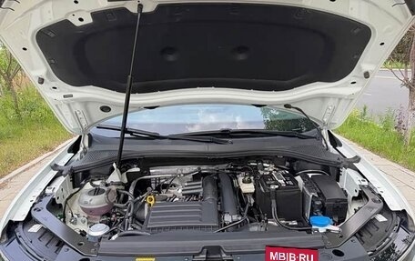 Volkswagen Tiguan II, 2023 год, 2 330 000 рублей, 18 фотография