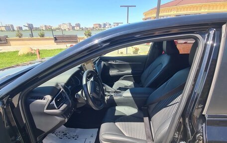 Toyota Camry, 2023 год, 4 000 000 рублей, 6 фотография