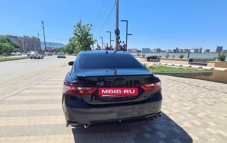 Toyota Camry, 2023 год, 4 000 000 рублей, 2 фотография