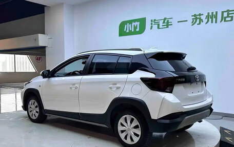 Toyota Yaris, 2022 год, 1 280 111 рублей, 4 фотография