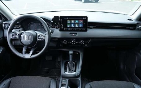 Honda Vezel, 2023 год, 1 630 000 рублей, 6 фотография