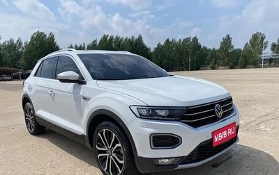 Volkswagen T-Roc I, 2023 год, 1 750 000 рублей, 1 фотография