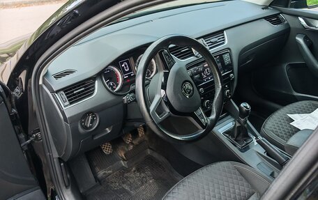 Skoda Octavia, 2017 год, 1 100 000 рублей, 6 фотография