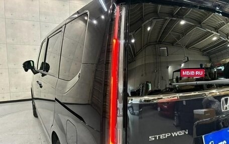 Honda Stepwgn, 2022 год, 2 034 009 рублей, 9 фотография