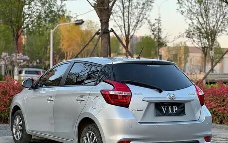 Toyota Yaris, 2022 год, 1 210 005 рублей, 4 фотография