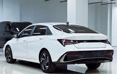 Hyundai Elantra, 2023 год, 1 410 500 рублей, 4 фотография