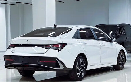 Hyundai Elantra, 2023 год, 1 410 500 рублей, 6 фотография