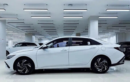 Hyundai Elantra, 2023 год, 1 410 500 рублей, 5 фотография