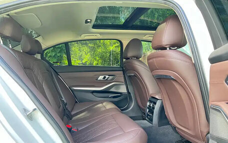 BMW 3 серия, 2023 год, 3 300 000 рублей, 18 фотография