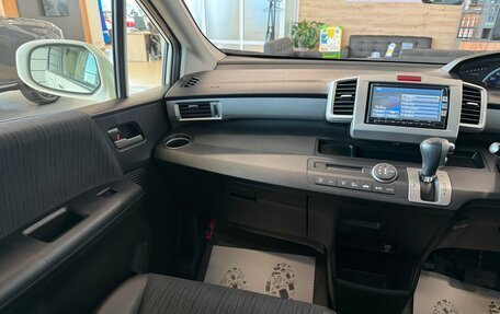Honda Freed I, 2012 год, 1 249 000 рублей, 14 фотография
