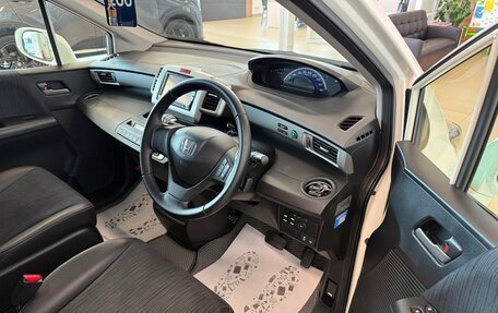 Honda Freed I, 2012 год, 1 249 000 рублей, 10 фотография
