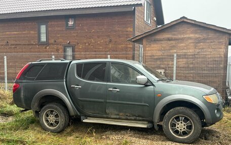 Mitsubishi L200 IV рестайлинг, 2008 год, 850 000 рублей, 4 фотография