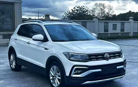 Volkswagen T-Cross I, 2023 год, 1 650 000 рублей, 1 фотография