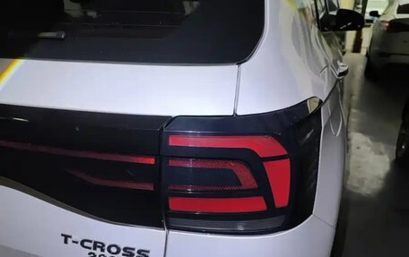 Volkswagen T-Cross I, 2023 год, 1 650 000 рублей, 7 фотография