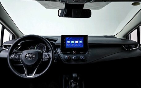 Toyota Corolla, 2022 год, 2 000 000 рублей, 8 фотография