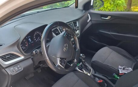 Hyundai Solaris II рестайлинг, 2019 год, 1 280 000 рублей, 6 фотография