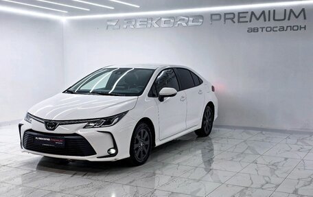 Toyota Corolla, 2022 год, 2 000 000 рублей, 3 фотография
