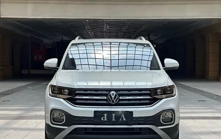 Volkswagen T-Cross I, 2023 год, 1 460 500 рублей, 2 фотография