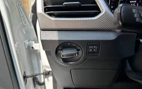 Volkswagen T-Cross I, 2023 год, 1 460 500 рублей, 13 фотография