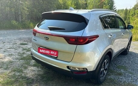 KIA Sportage IV рестайлинг, 2020 год, 2 900 000 рублей, 15 фотография