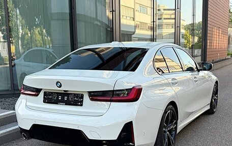 BMW 3 серия, 2024 год, 3 180 000 рублей, 4 фотография