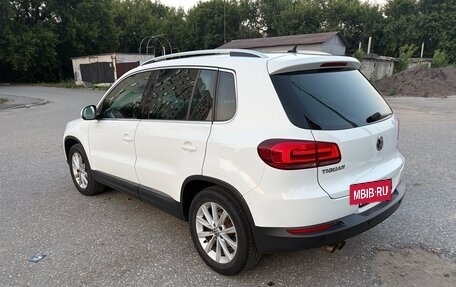 Volkswagen Tiguan I, 2015 год, 1 640 000 рублей, 4 фотография