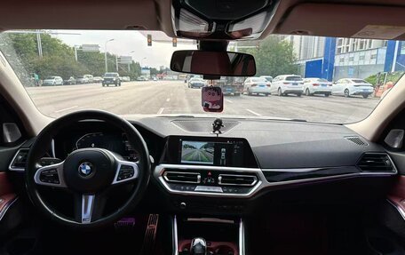 BMW 3 серия, 2022 год, 2 654 000 рублей, 8 фотография