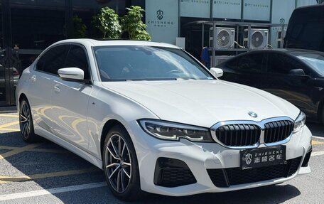 BMW 3 серия, 2022 год, 2 694 000 рублей, 3 фотография