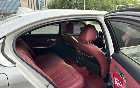 BMW 3 серия, 2022 год, 2 654 000 рублей, 10 фотография