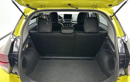 Toyota Yaris, 2022 год, 1 412 111 рублей, 8 фотография