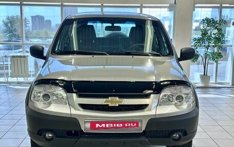 Chevrolet Niva I рестайлинг, 2018 год, 690 000 рублей, 3 фотография