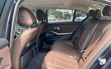 BMW 3 серия, 2022 год, 2 750 000 рублей, 9 фотография
