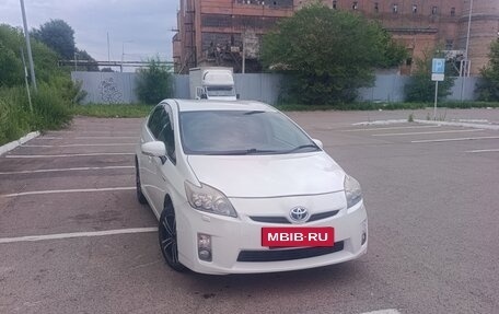 Toyota Prius, 2010 год, 850 000 рублей, 7 фотография