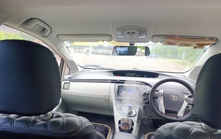 Toyota Prius, 2010 год, 850 000 рублей, 17 фотография