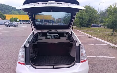 Toyota Prius, 2010 год, 850 000 рублей, 18 фотография