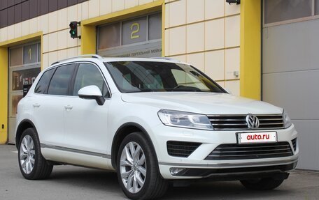 Volkswagen Touareg III, 2015 год, 3 195 000 рублей, 8 фотография