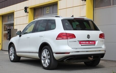 Volkswagen Touareg III, 2015 год, 3 195 000 рублей, 4 фотография