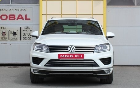 Volkswagen Touareg III, 2015 год, 3 195 000 рублей, 9 фотография