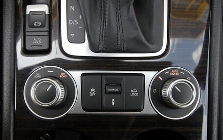 Volkswagen Touareg III, 2015 год, 3 195 000 рублей, 27 фотография