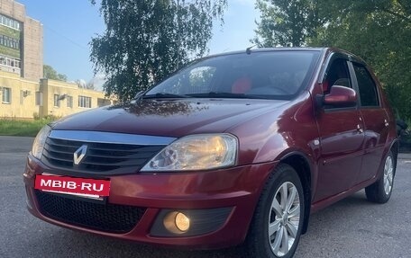 Renault Logan I, 2012 год, 700 000 рублей, 2 фотография