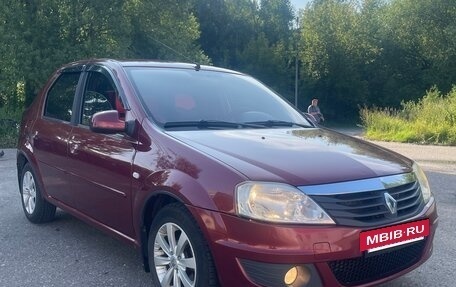 Renault Logan I, 2012 год, 700 000 рублей, 8 фотография