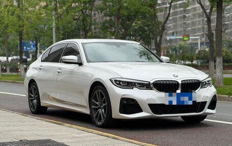 BMW 3 серия, 2022 год, 2 840 000 рублей, 3 фотография